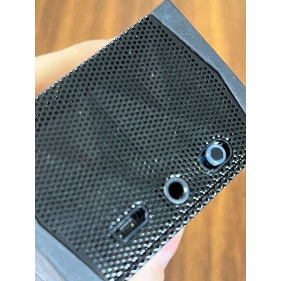 Jawbone Mini Speaker Bluetooth Black Travel Office Work Tailgate Music Portable - Picture 3 of 9